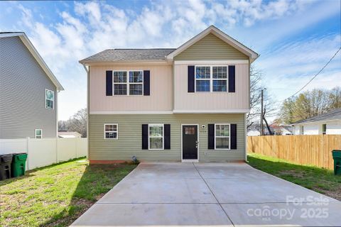 5524 Howard Street sold home in Hemphill Heights, Charlotte, NC