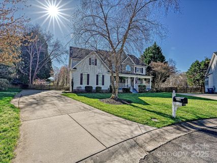 20313 Queensdale Drive