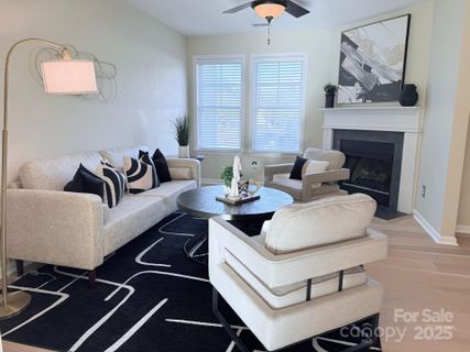 6635 Vlosi Drive sold home in Carmel Heights, Charlotte, NC
