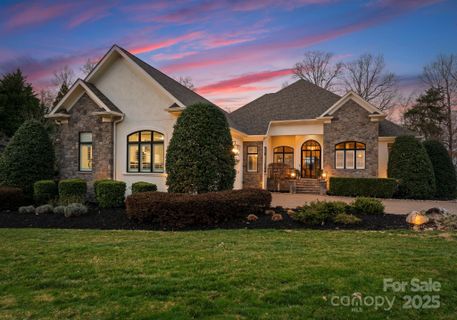 147 Shelburne Place