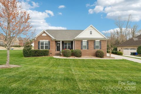 205 Cowboys Circle