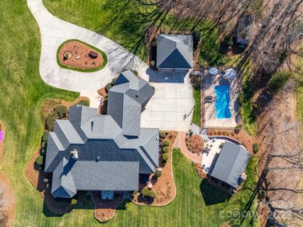 810 Lake Wright Road sold home in Warrior Golf Club, China Grove, NC