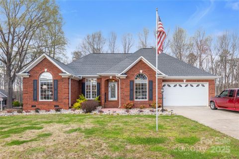 801 Toncin Avenue sold home in Ashley Park, Bessemer City, NC