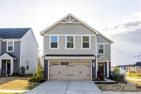 4013 Bowline Drive
