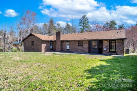 35 Tree Top Drive sold home in Glen Cove, Arden, NC