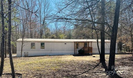 1151 Bowling Green Drive sold home in Bowling Green Estates, Clover, SC