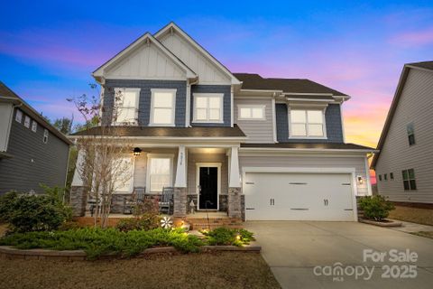 5030 Lily Pond Circle