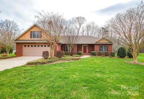 161 Seven Springs Loop sold home in Seven Springs, Statesville, NC