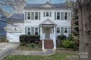 3825 Selwyn Farms Lane sold home in Charlotte, SC