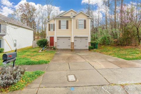 8800 Old Potters Road sold home in Potters Glen, Charlotte, NC