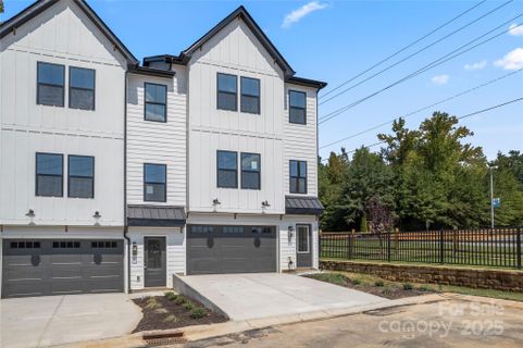 313 Yaupon Court sold home in Aberdeen At Wilson Farms, Fort Mill, SC