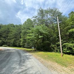 00 Pinnacle Parkway