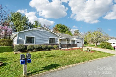 29 Wintry Drive sold home in Blue Ridge Villas, Hendersonville, NC