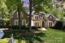 10602 Country Squire Court sold home in Matthews, SC