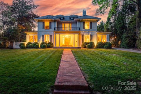 934 Granville Road