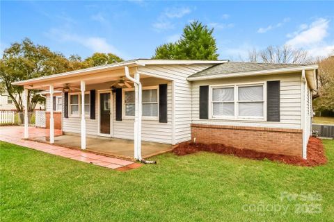 2126 Downey Street sold home in Oakwood Acres, Rock Hill, SC