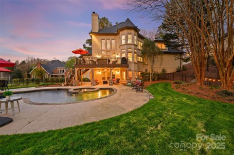 4410 Playfair Lane