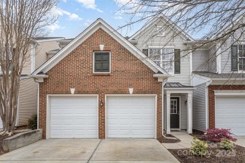 10015 Garrison Watch Avenue 168 sold home in Blakeney Preserve, Charlotte, NC