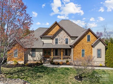 1 Sterling Run Drive sold home in Sterling, Fletcher, NC