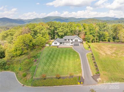 45 Erin Glen Court sold home in The Crossings At Cane Creek, Fairview, NC