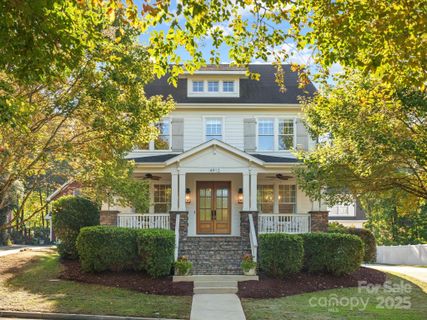4912 Kenbury Court