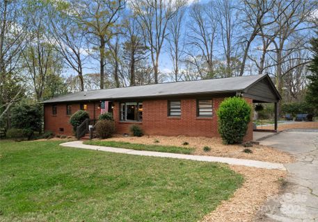 801 Glendora Drive sold home in Crab Orchard, Charlotte, NC