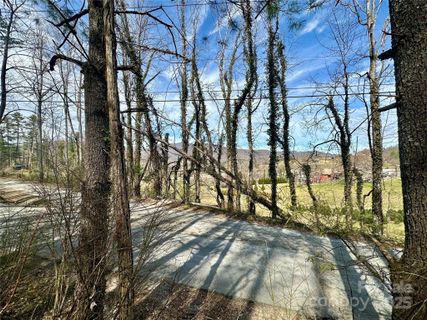 00 Woodlyn Etch Drive 1 sold home in Woodlyn Echoes, Hendersonville, NC