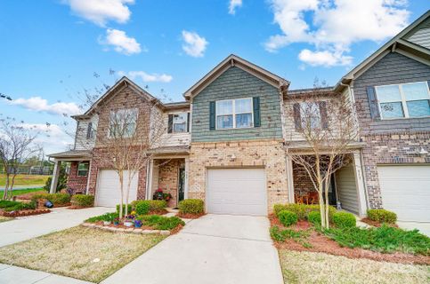 Previously sold for $330,000