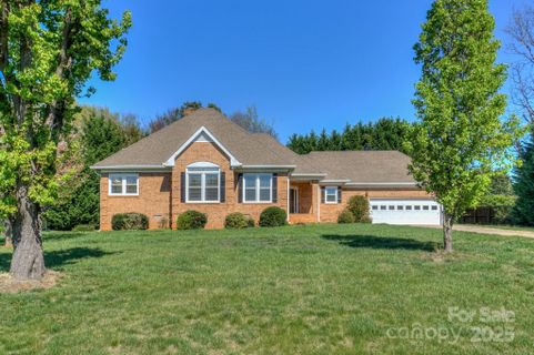 133 Broadbill Drive sold home in Woodland Hills, Mooresville, NC