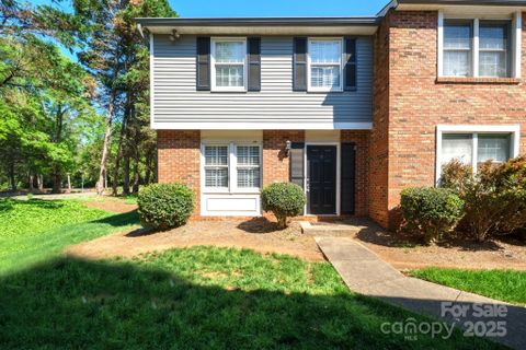 1205 Scaleybark Road A sold home in Pines at Woodlawn, Charlotte, NC