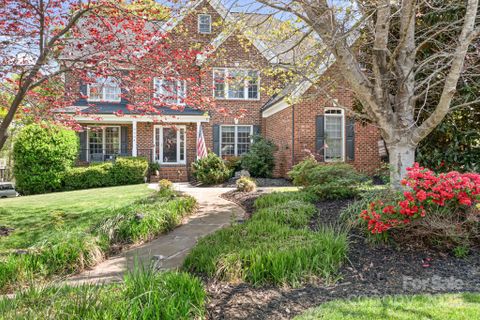 3934 Blue Dory Lane sold home in Eastwind Cove, Denver, NC