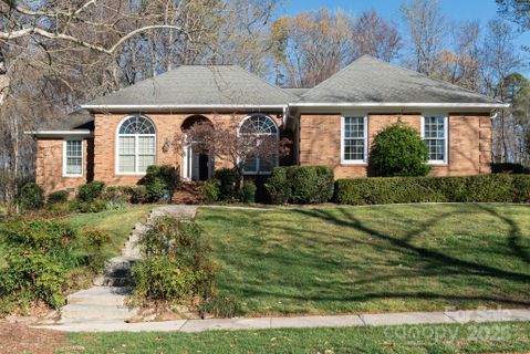 9925 Lampkin Way sold home in Colvard Park, Charlotte, NC