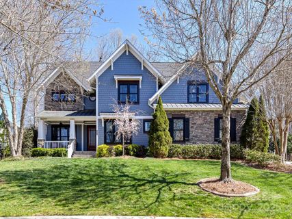 18214 Old Arbor Court