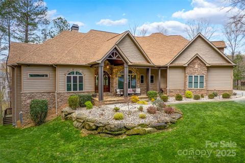 135 Frostcliff Lane sold home in Beacon Pointe, Mooresville, NC