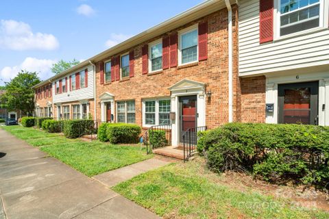 6354 Old Pineville Road