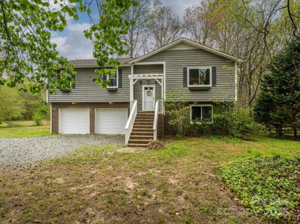 5601 Indian Brook Drive sold home in Indian Brook, Matthews, NC