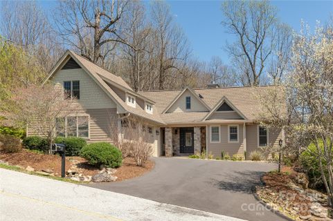 23 Dartmoor Court