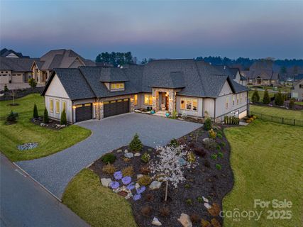 274 Daniel Circle Drive sold home in Mills River Crossing, Mills River, NC