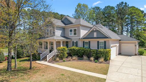1703 Kings Manor Court sold home in Pleasant Ridge, Matthews, NC