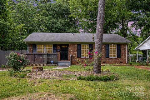 1519 Briarfield Drive sold home in Sheffield, Charlotte, NC