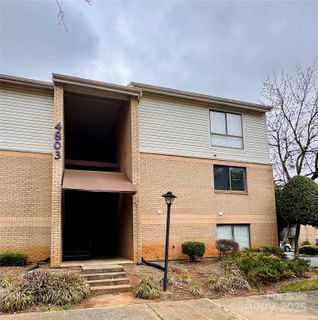 4803 Spring Lake Drive sold home in Watermark, Charlotte, NC