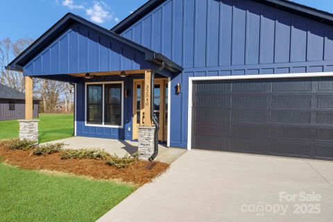 32525 Buchanan Lane sold home in Hawthorne Commons, Albemarle, NC