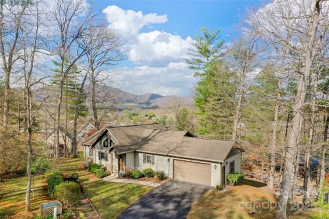 22 Critter Trail sold home in Midway Crossing, Clyde, NC