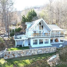 158 Blackberry Lane