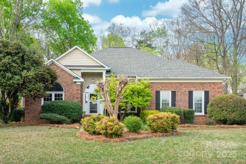 3866 Bethany Court sold home in Fairway Ridge, Concord, NC
