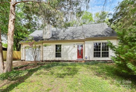 10432 Camelback Circle