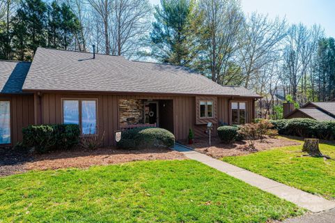 1713 12th Street sold home in Huntington Woods Townhouses, Hickory, NC