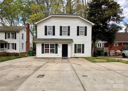 4927 Curtiswood Drive sold home in Bingham Park, Charlotte, NC