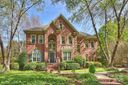 7117 Chadwyck Farms Drive sold home in Charlotte, SC