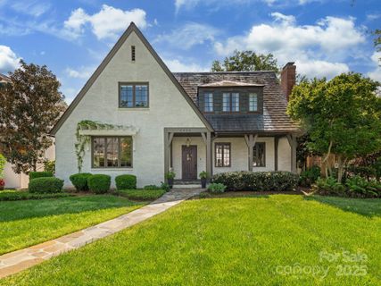 2030 Radcliffe Avenue